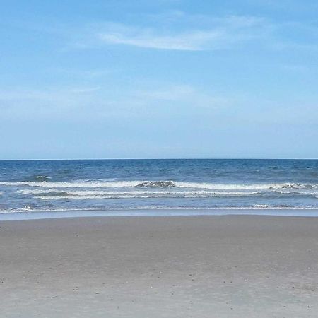 Condo With Balcony And Pool Walk To 2 Beach Accesses! Carolina Beach Exterior photo