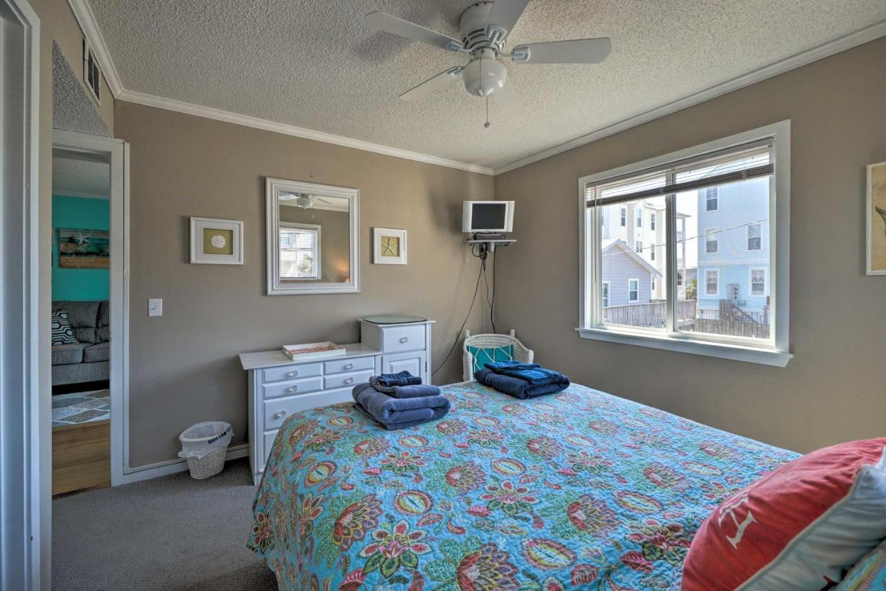 Condo With Balcony And Pool Walk To 2 Beach Accesses! Carolina Beach Exterior photo