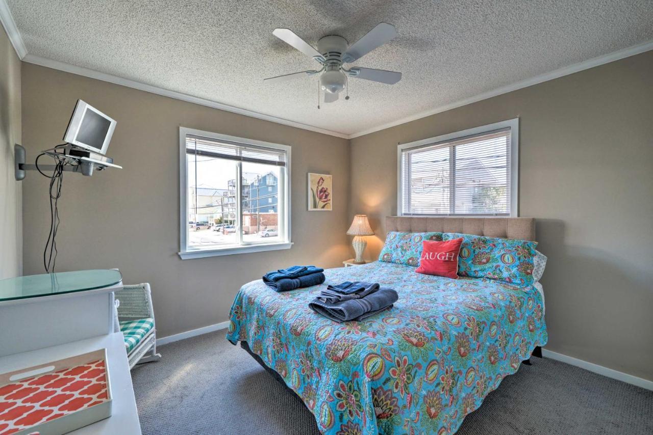 Condo With Balcony And Pool Walk To 2 Beach Accesses! Carolina Beach Exterior photo