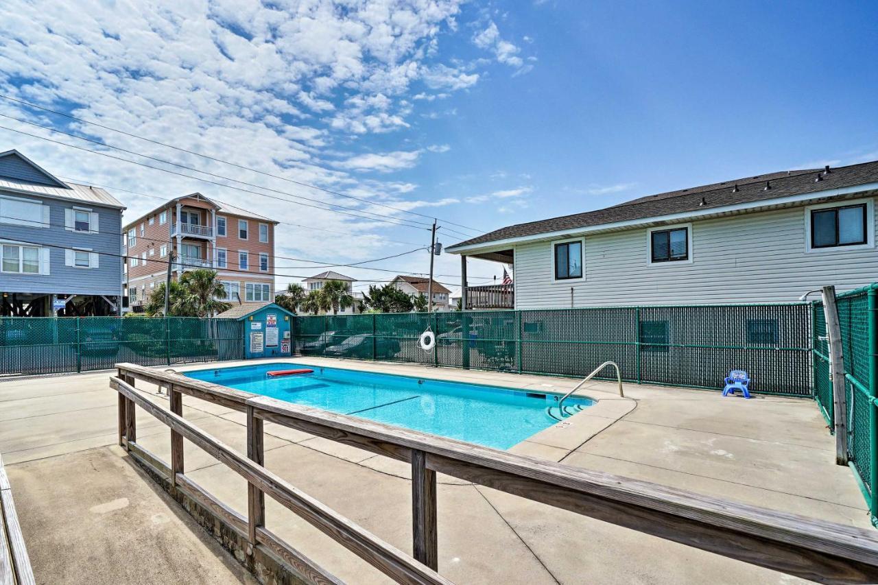 Condo With Balcony And Pool Walk To 2 Beach Accesses! Carolina Beach Exterior photo